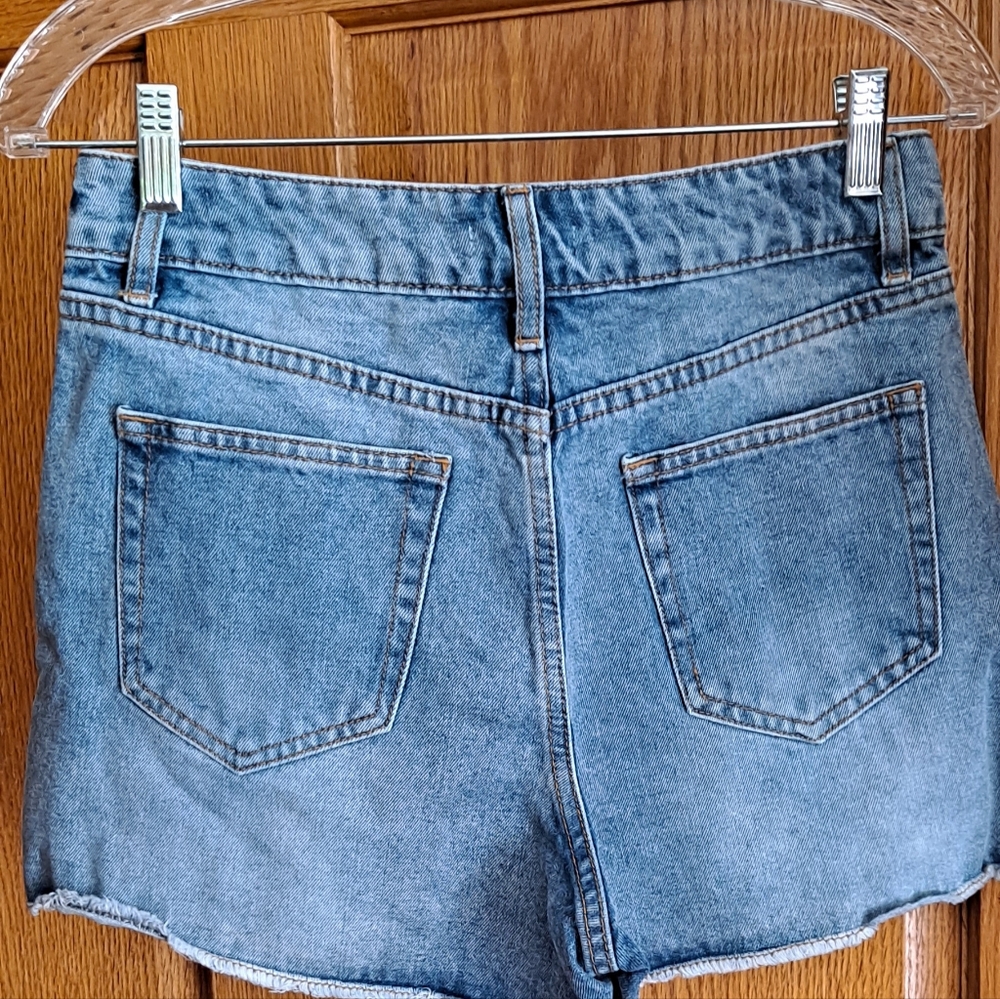 NWT VENUS Denim Blue Women's Shorts with Rhinestone Accents - Picture 7 of 9